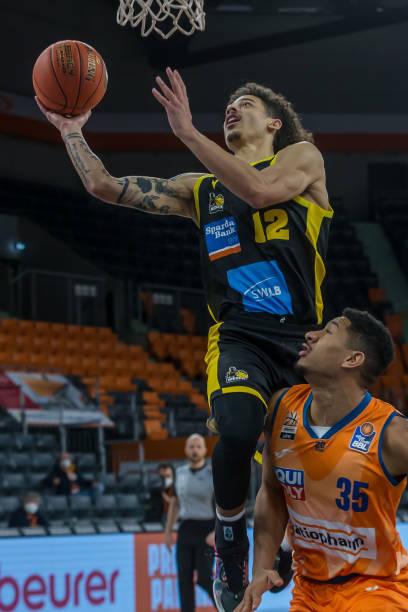 还在危急时 还在危急时