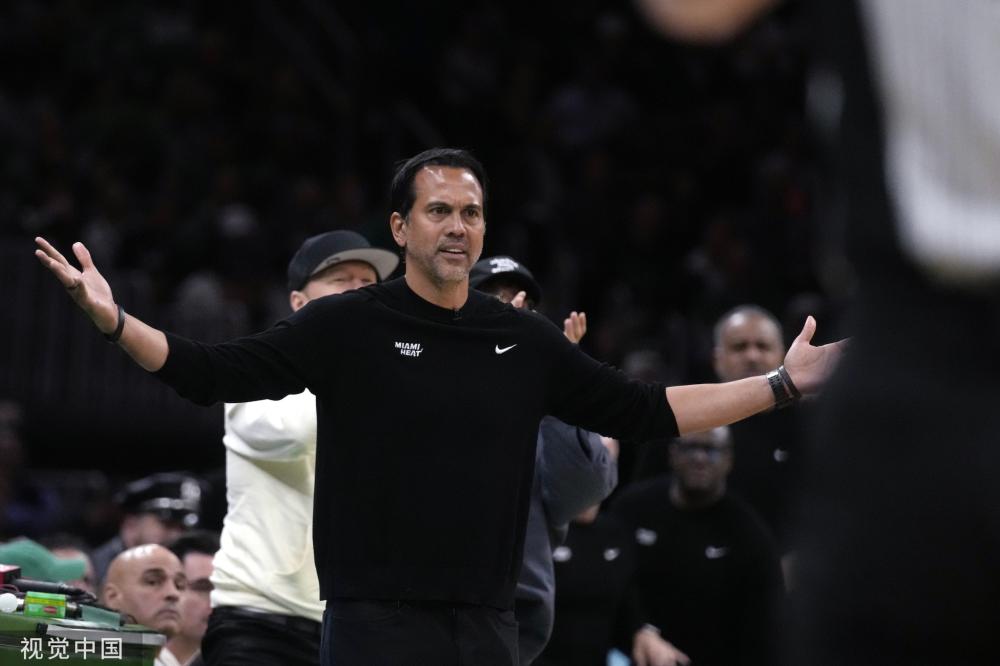 镜头捕捉到 镜头捕捉到